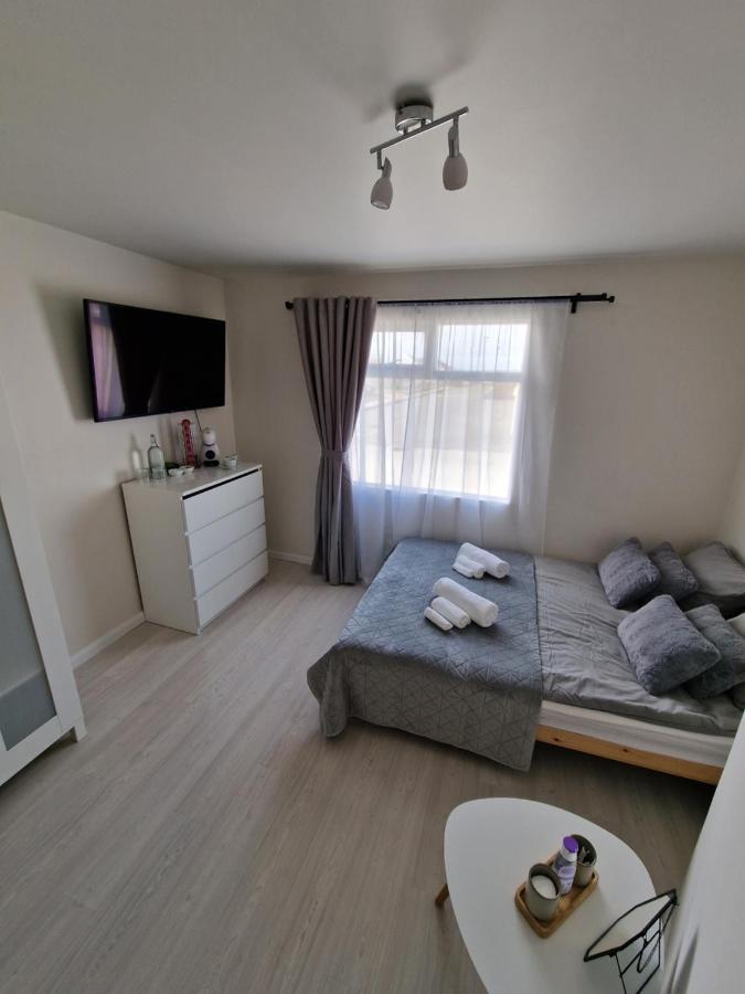 R&J Guesthouse Room Grindavík Kültér fotó